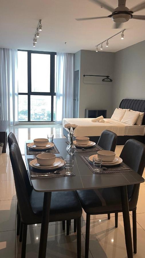 Atria Sofo Suites - Petaling Dzsaja Kültér fotó