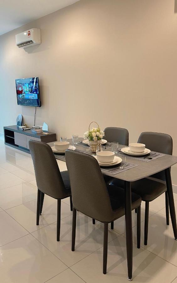 Atria Sofo Suites - Petaling Dzsaja Kültér fotó