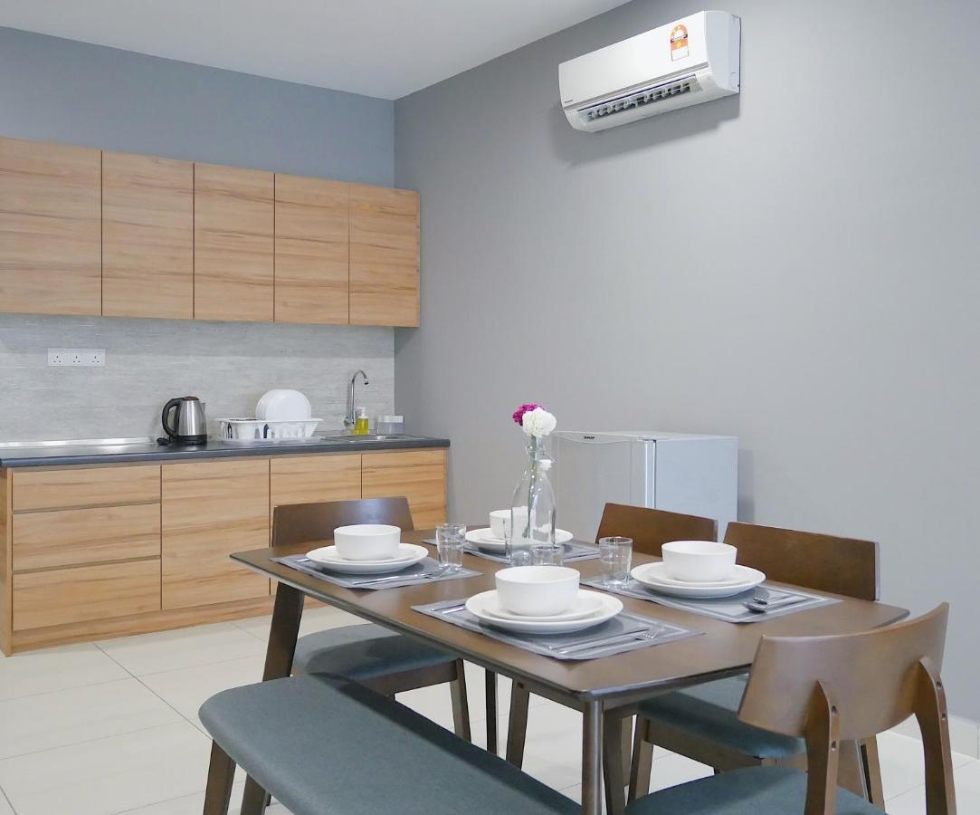 Atria Sofo Suites - Petaling Dzsaja Kültér fotó