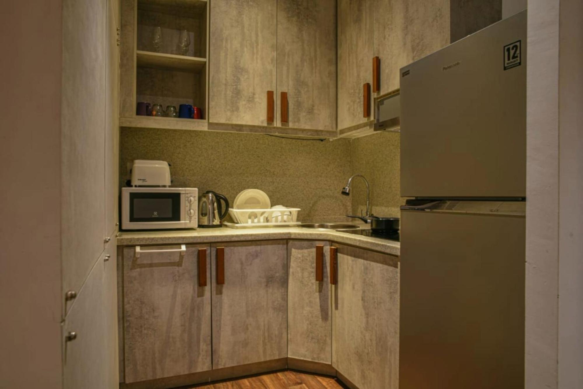 Atria Sofo Suites - Petaling Dzsaja Kültér fotó